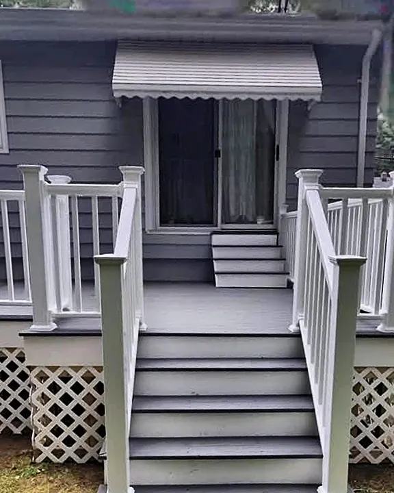 Renovación de deck: de madera roja a composite gris